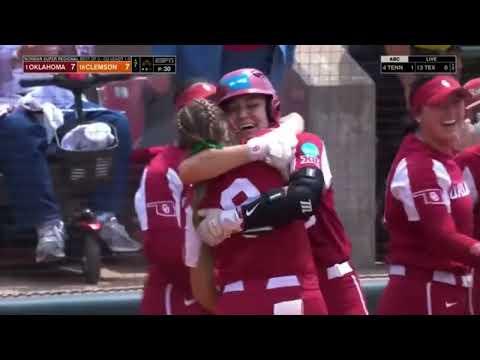 &quot;LOSE YOUR MIND!&quot; Oklahoma Sooners Softball radio call of Home Run vs. Clemson #ncaasoftball #ncaa